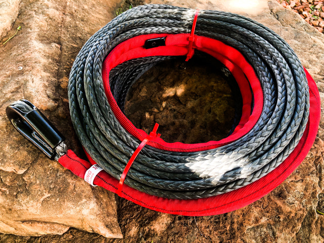 Should You Use A Steel Rope or Synthetic Rope For Your Warn Winch?